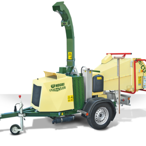NEGRI Holzhäcksler C13 / Benzin- oder Diesel-Häcksler mit Straßenfahrwerk