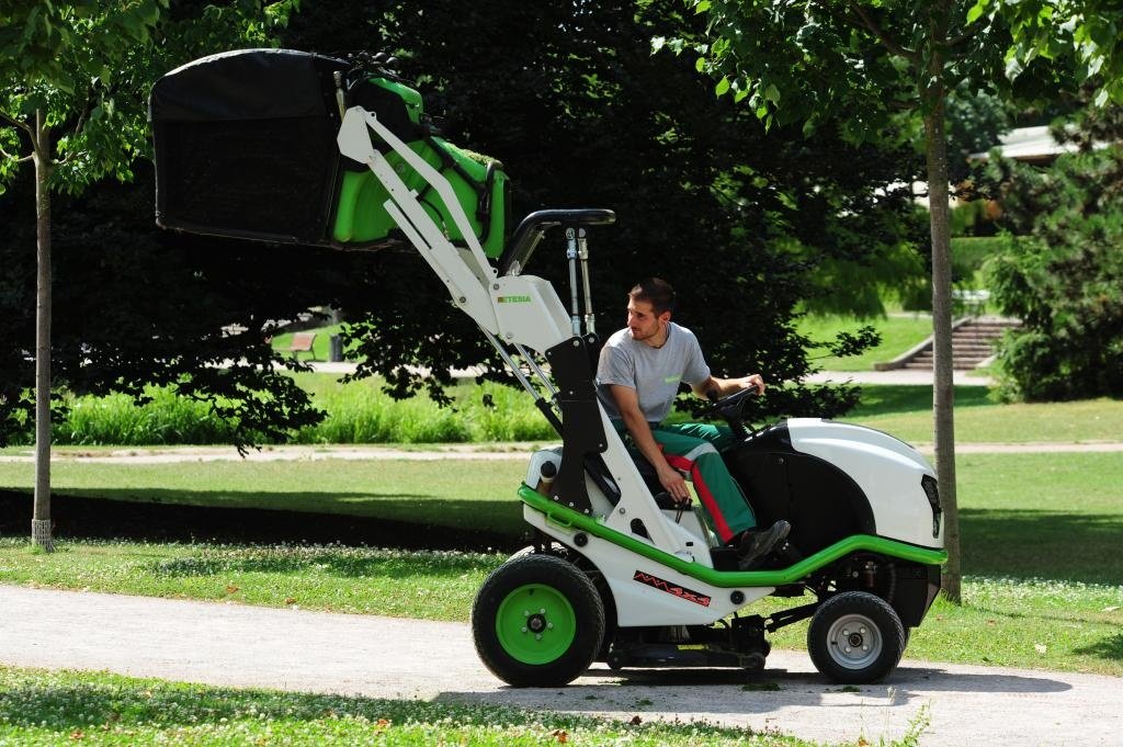 ETESIA Rasentraktor Buffalo 100 BVHPX – Bild 2