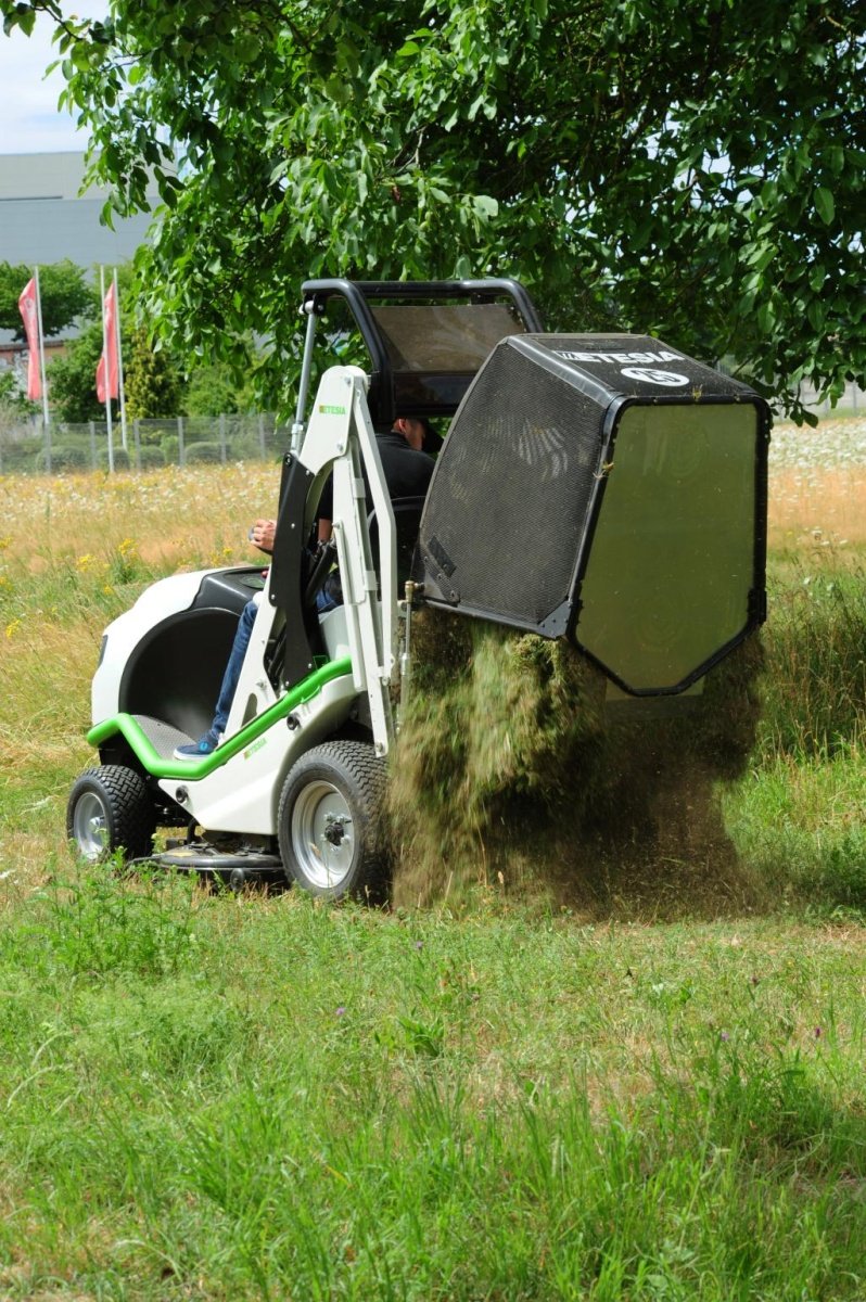 ETESIA Rasentraktor Buffalo 124 HVHPX – Bild 3