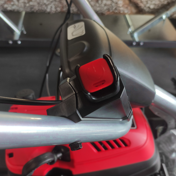 Lumag Kehrmaschine KM1000E – inkl. Sammelbehälter & Räumschild – Bild 10
